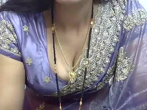 Snapshot of Your_Aamiya_ji chatting on 10.20.25 Your Aamiya ji online show from 10.20.25