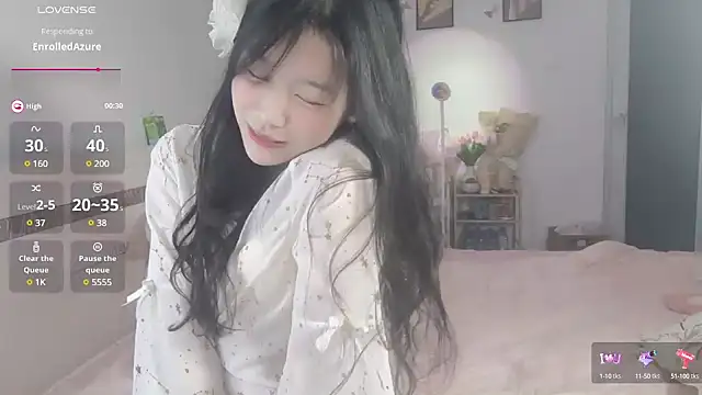 Luminous163 online show from 01.19.25