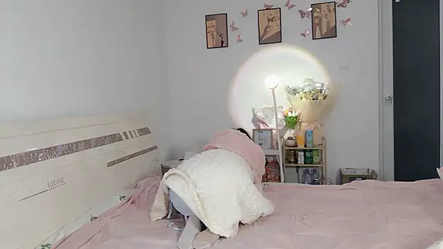 Luminous163 online show from 03.03.25