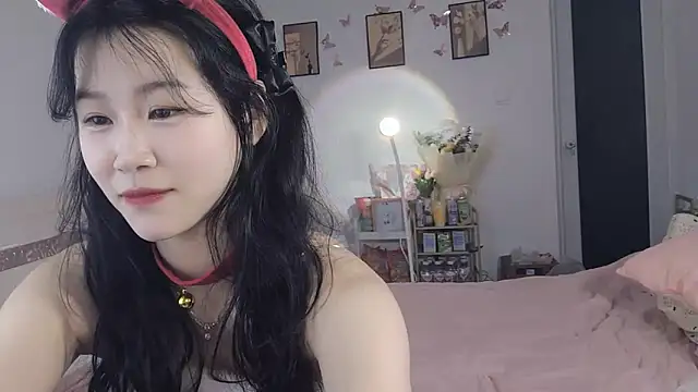 Luminous163 online show from 03.16.25