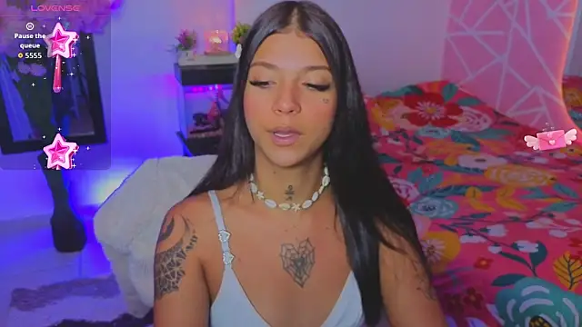 CoralRigan online show from 12.23.25