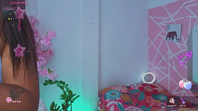 CoralRigan online show from 03.18.26