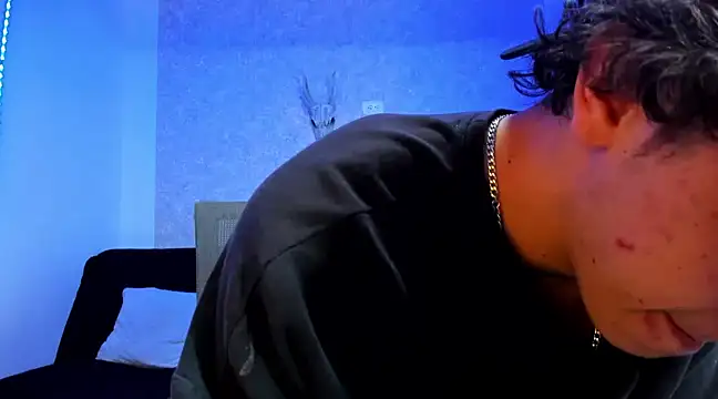 Kerverr  online show from 12.17.24