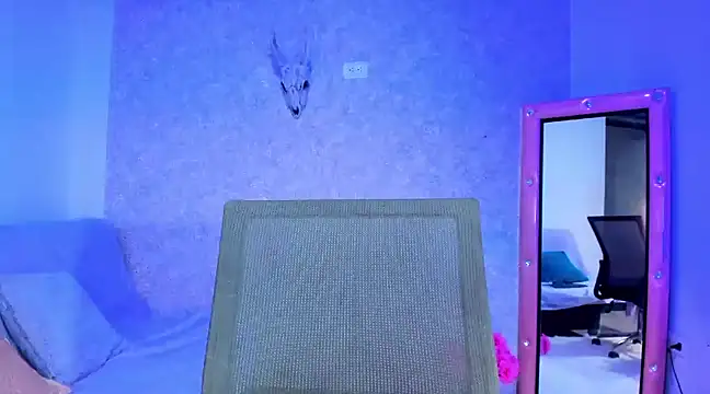 Kerverr  online show from 12.28.24