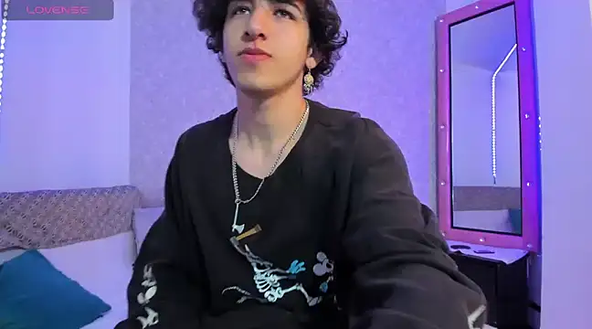 Kerverr  online show from 01.24.25