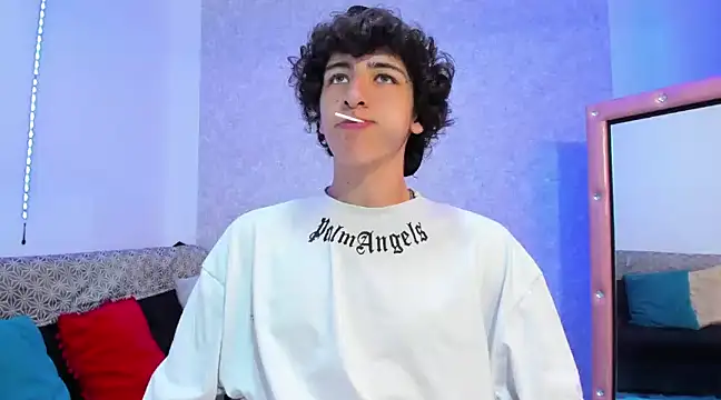 Kerverr  online show from 02.04.25