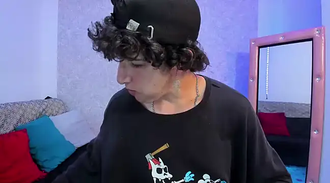 Kerverr  online show from 02.06.25