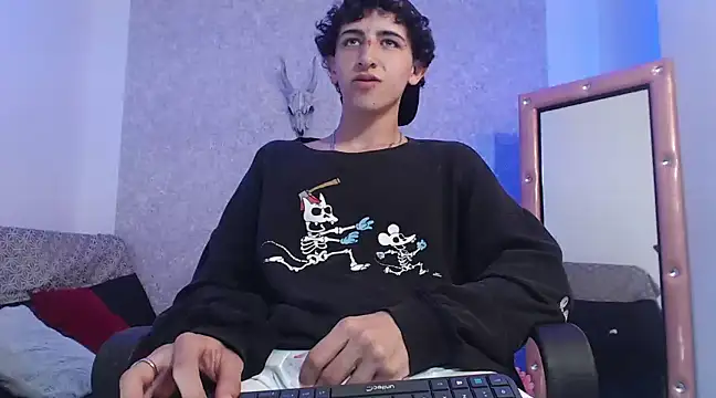 Kerverr  online show from 02.17.25