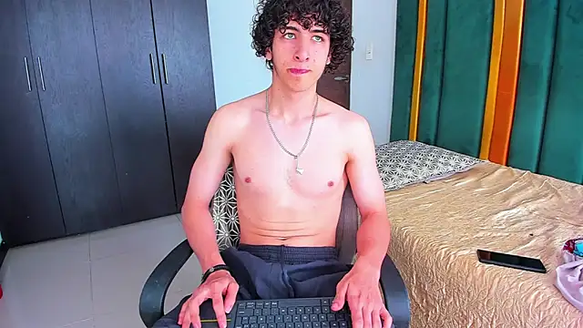 Kerverr  online show from 09.21.25