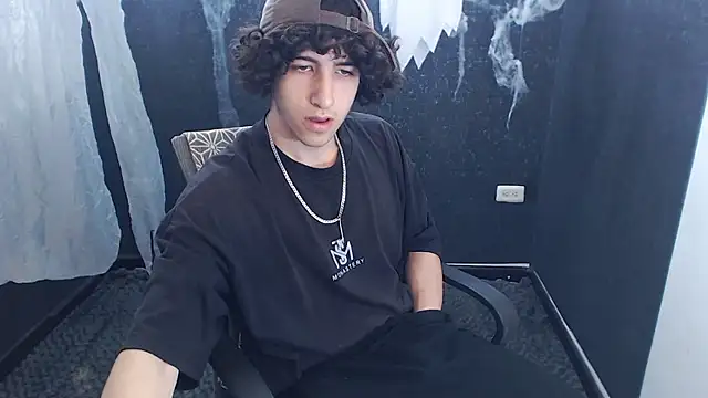 Kerverr  online show from 11.05.25