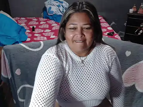 Snapshot of CANDYSWEET51 chatting on 06.11.26 CANDYSWEET51 online show from 06.11.26