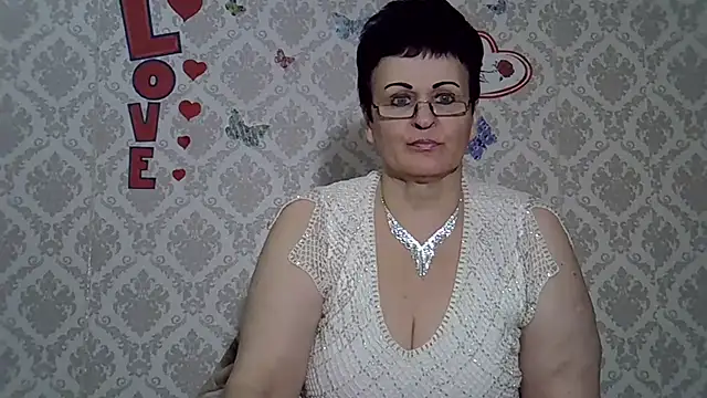 PaulaGolden online show from 12.10.24