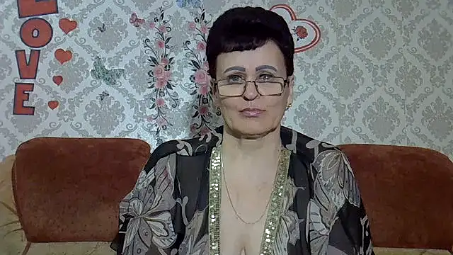 Snapshot of PaulaGolden chatting on 04.26.26 PaulaGolden online show from 04.26.26