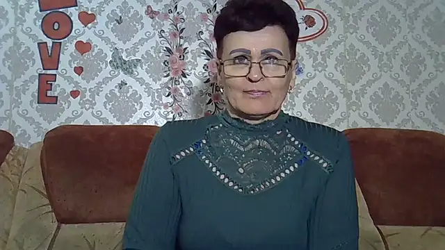 Snapshot of PaulaGolden chatting on 05.30.26 PaulaGolden online show from 05.30.26