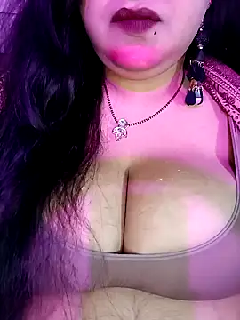 Suhanakhan00 online show from 11.20.25