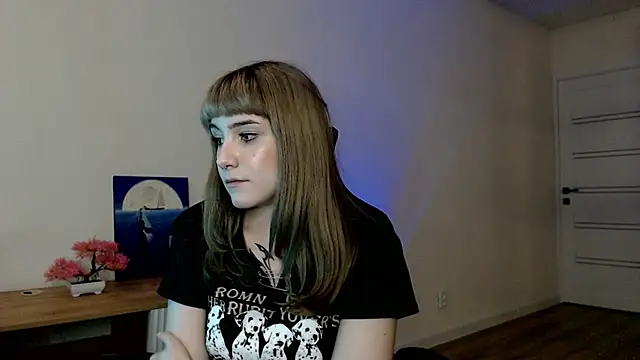 Snapshot of Princess_Shy___ chatting on 03.11.25 Princess Shy    online show from 03.11.25