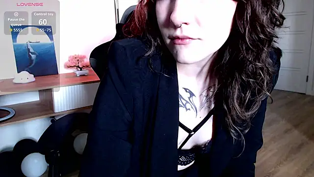 Snapshot of Princess_Shy___ chatting on 09.09.25 Princess Shy    online show from 09.09.25