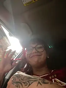 MiaOlmos777 online show from 04.28.26