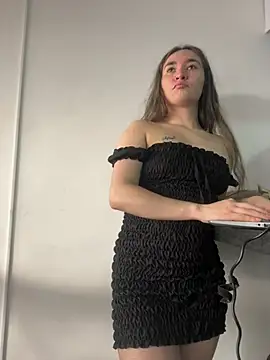 Sophie LS online show from 03.10.25