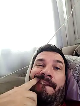 Snapshot of KAZADO_LIBERAL chatting on 10.07.25 KAZADO LIBERAL online show from 10.07.25