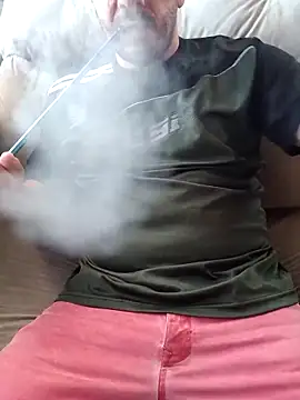 Snapshot of KAZADO_LIBERAL chatting on 10.15.25 KAZADO LIBERAL online show from 10.15.25