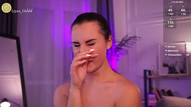 Snapshot of Liya_Gold_ chatting on 02.07.25 Liya Gold  online show from 02.07.25