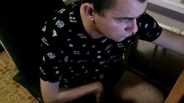 Snapshot of AlDON59 chatting on 01.03.25 AlDON59 online show from 01.03.25