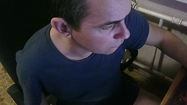 Snapshot of AlDON59 chatting on 03.08.25 AlDON59 online show from 03.08.25