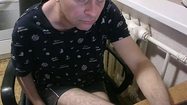 Snapshot of AlDON59 chatting on 04.21.26 AlDON59 online show from 04.21.26