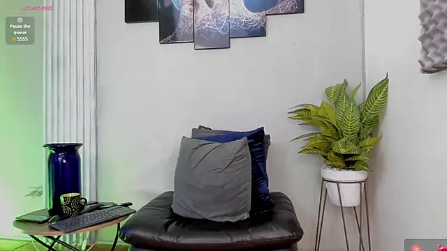 thomas eliotts online show from 03.04.25