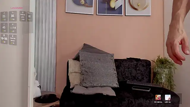 Snapshot of thomas_eliotts chatting on 02.21.26 thomas eliotts online show from 02.21.26