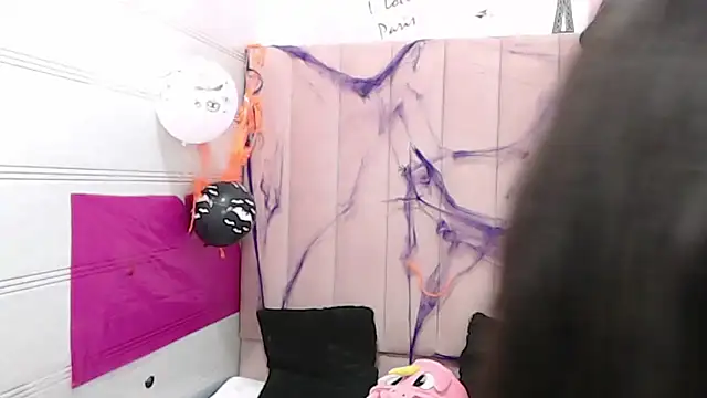 sara caplerx online show from 10.20.25