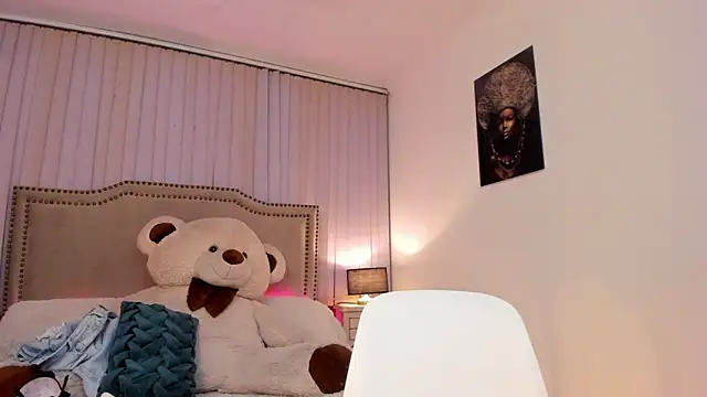 Valentina Se online show from 01.14.25