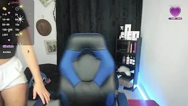 Snapshot of natasha777_v chatting on 02.05.25 natasha777 v online show from 02.05.25