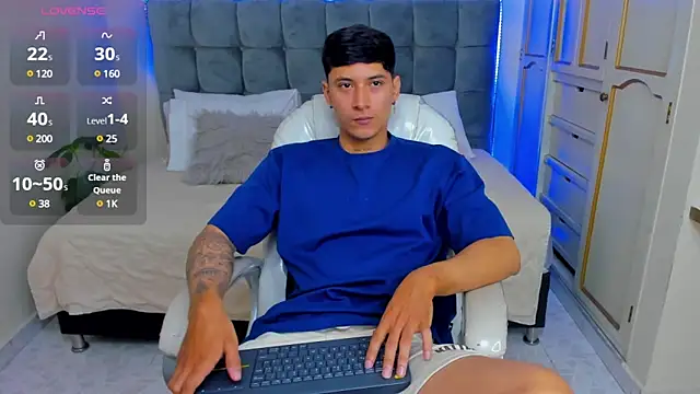 Damian23   online show from 03.18.25