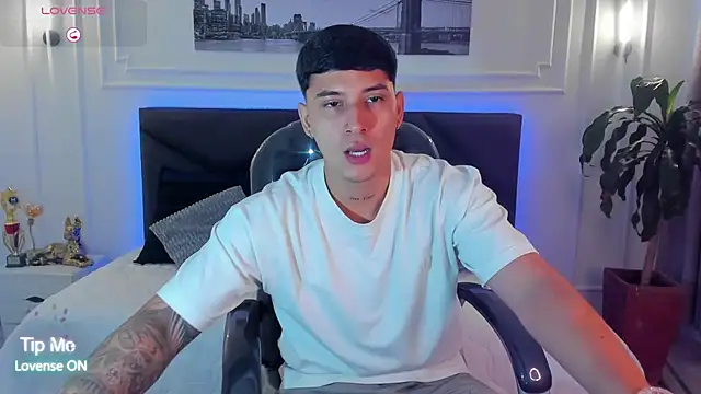 Damian23   online show from 02.08.26