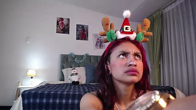 Kat cute  online show from 12.14.24