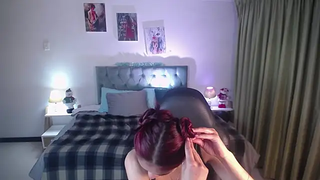 Kat cute  online show from 12.29.24