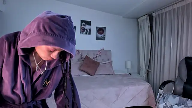 Kat cute  online show from 01.24.25