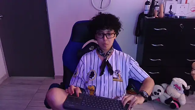 thomascooper7 online show from 02.15.26