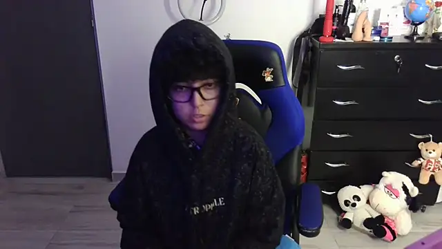 thomascooper7 online show from 04.11.26