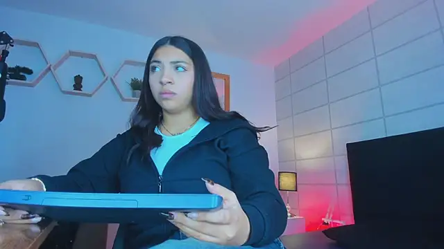 Christine Laam online show from 10.30.25