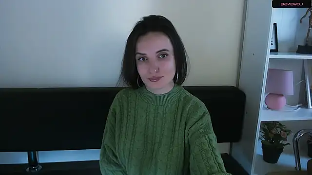 LaimaV  online show from 01.02.25