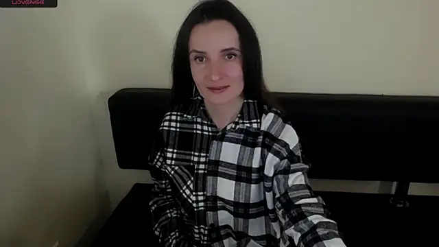 LaimaV  online show from 10.03.25