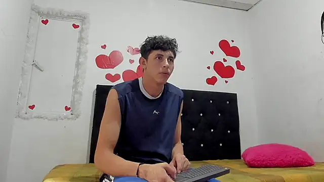 Snapshot of chloe_evanx_ chatting on 03.18.25 chloe evanx  online show from 03.18.25