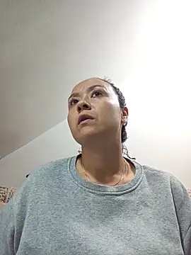 Snapshot of RenataSexy_ chatting on 03.04.25 RenataSexy online show from 03.04.25