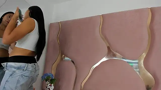 Snapshot of Sofia-candyht chatting on 03.06.26 Sofia-candyht online show from 03.06.26