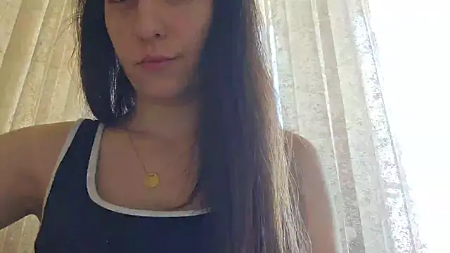 Snapshot of AlejandraDelaney chatting on 12.11.24 AlejandraDelaney online show from 12.11.24