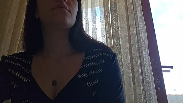 Snapshot of AlejandraDelaney chatting on 12.13.24 AlejandraDelaney online show from 12.13.24