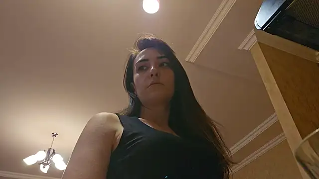 Snapshot of AlejandraDelaney chatting on 12.22.24 AlejandraDelaney online show from 12.22.24